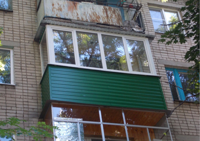 Остекление балкона теплым ПВХ профилем в многоквартирном доме на ул. Крылова